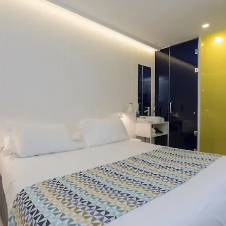Hotel Atypik 3*
