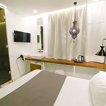 Atypik - Urban Style Hotel