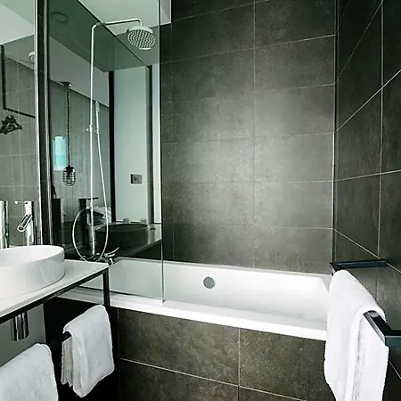 Atypik - Urban Style 3* Clichy