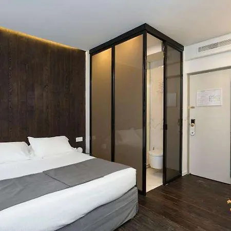 Atypik Hotel 3*