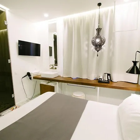 Hotel Atypik Hotel 3*