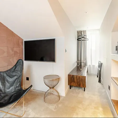 Hotel Atypik Hotel Clichy