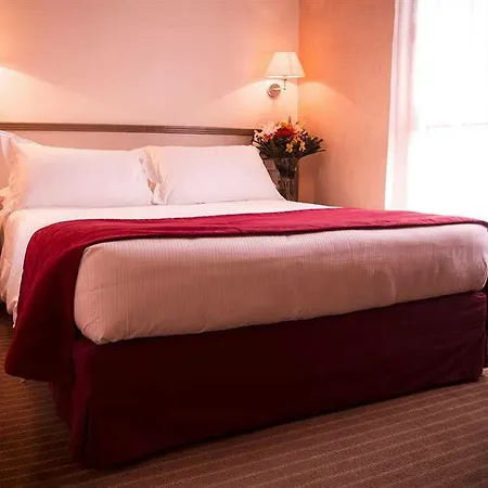 Atypik Hotel Hotel Clichy